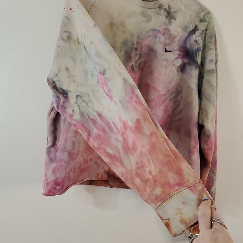 Vintage Nike Y2K Crop Sweatshirt Size Med Womens Homeade Tie Dye One Of A Kind - Picture 6 of 12